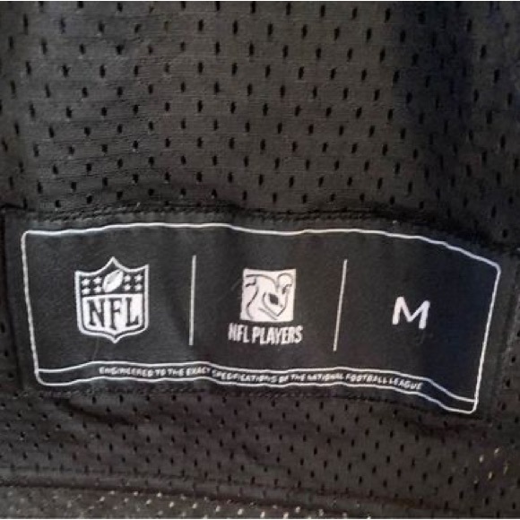 NFL Players - Nike brand Sam Bradford #8 Rams v-neck jersey - men’s size Medium - Picture 2 of 3